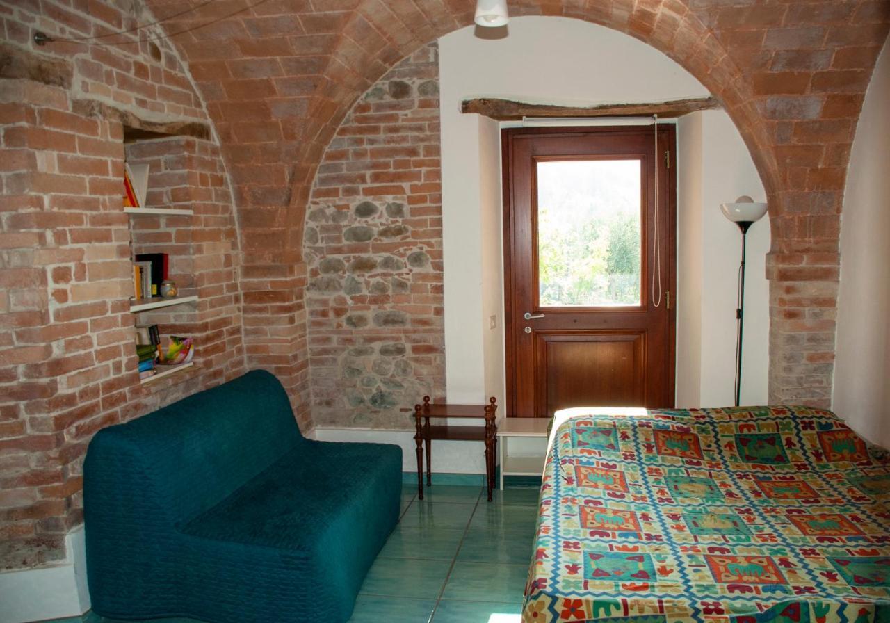 Il Casale Di Giovanna Оффида Экстерьер фото